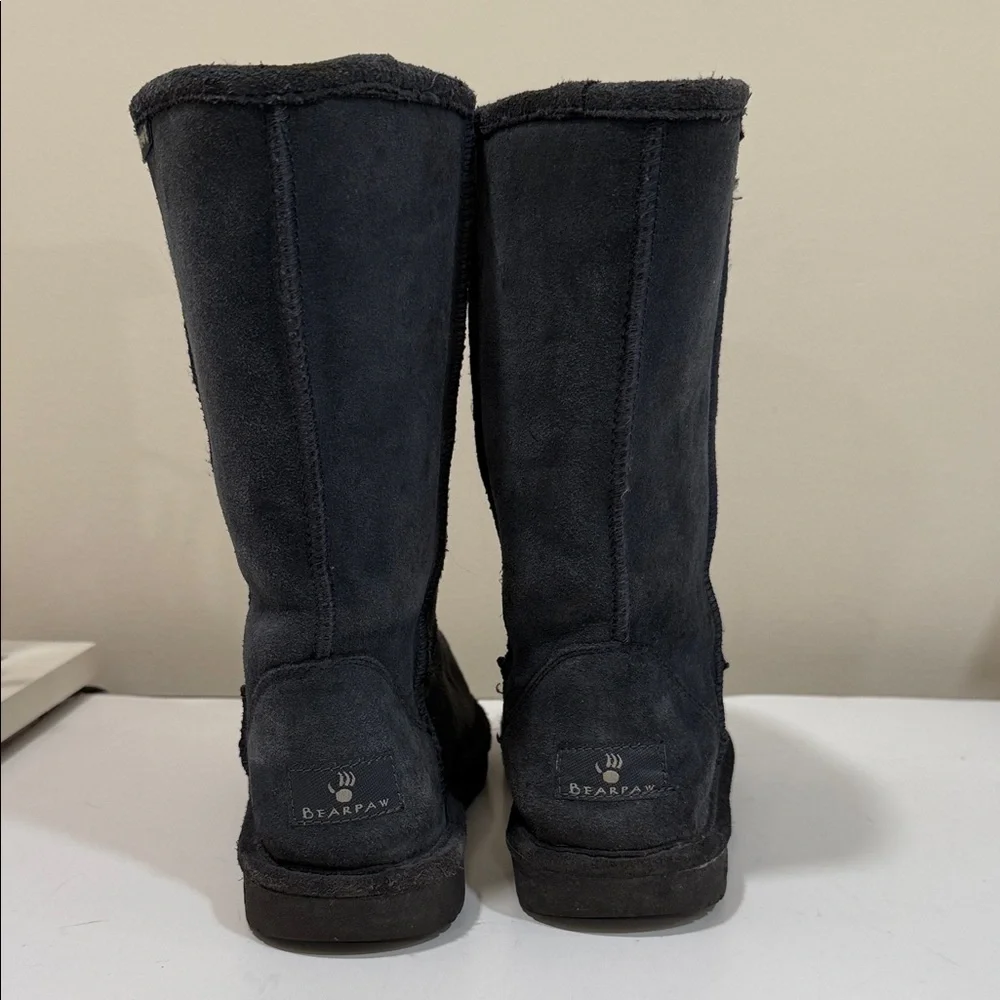 BearPaw Dark Gray Suede Winter Fleece Lined Boots (sz 7)